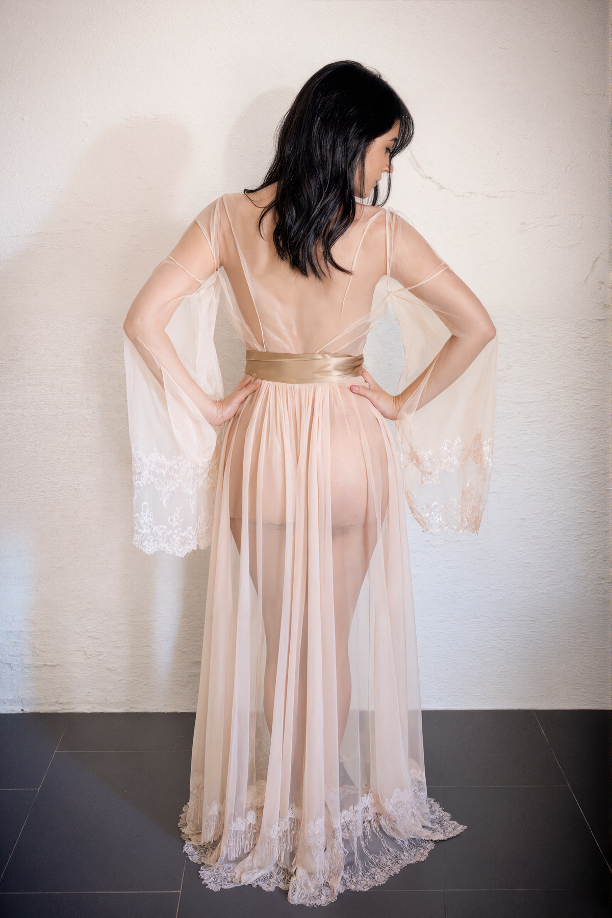 Solenne Whisper Lace-Sleeve Sheer Robe