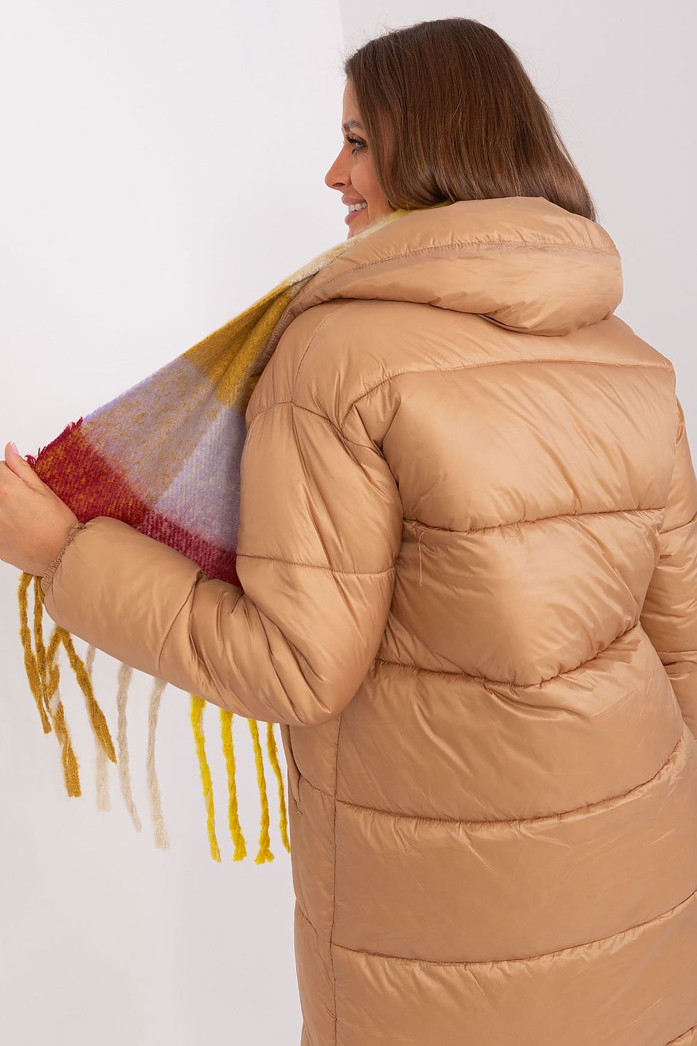 Shawl model 191730 AT