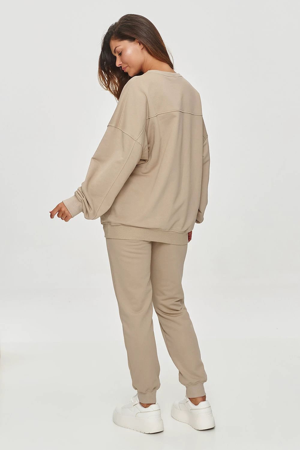 Makadamia Women's Sweatshirt Makadamia - Comfortable, Versatile and Stylish Relaxed Fit by Makadamia