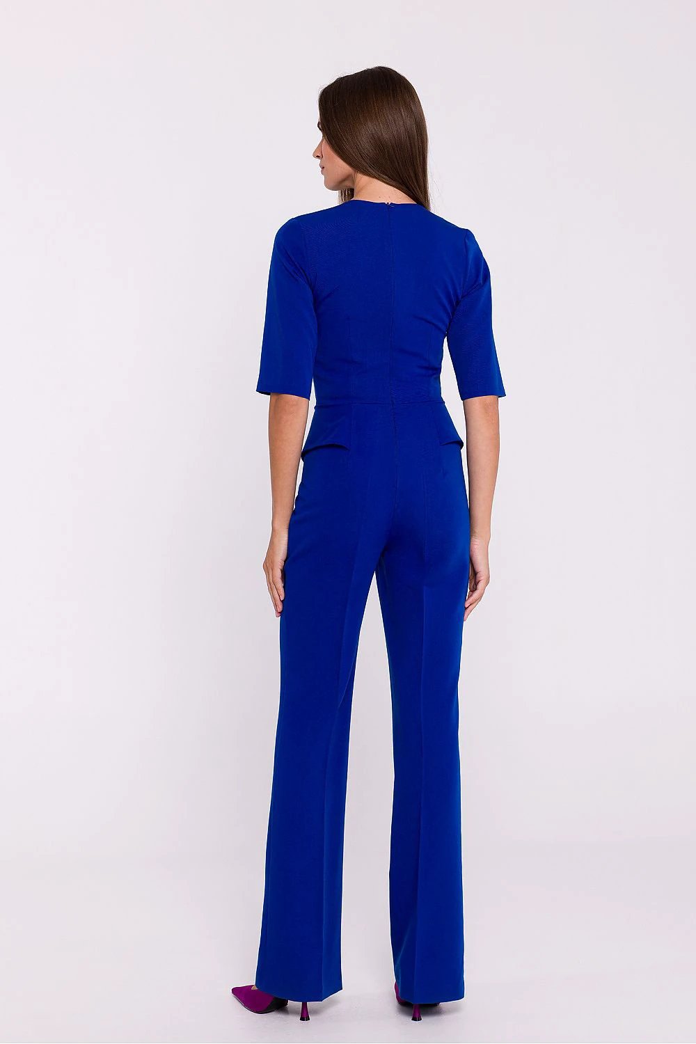 Suit Stylove - Elegant Fabric Jumpsuit with Basque Waist, V-Neckline, Short Sleeves and Elongating Wide Legs by Stylove