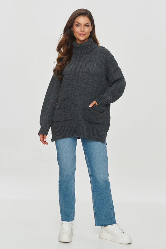 Turtleneck Makadamia by Makadamia