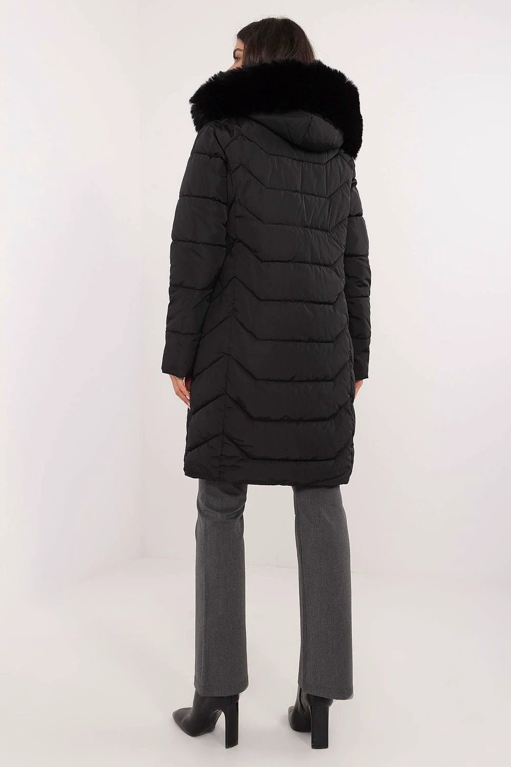 Jacket Factory Women's Knee-Length Down Jacket - Provides Thermal Comfort And Urban Style For Autumn And Winter by Factory Price