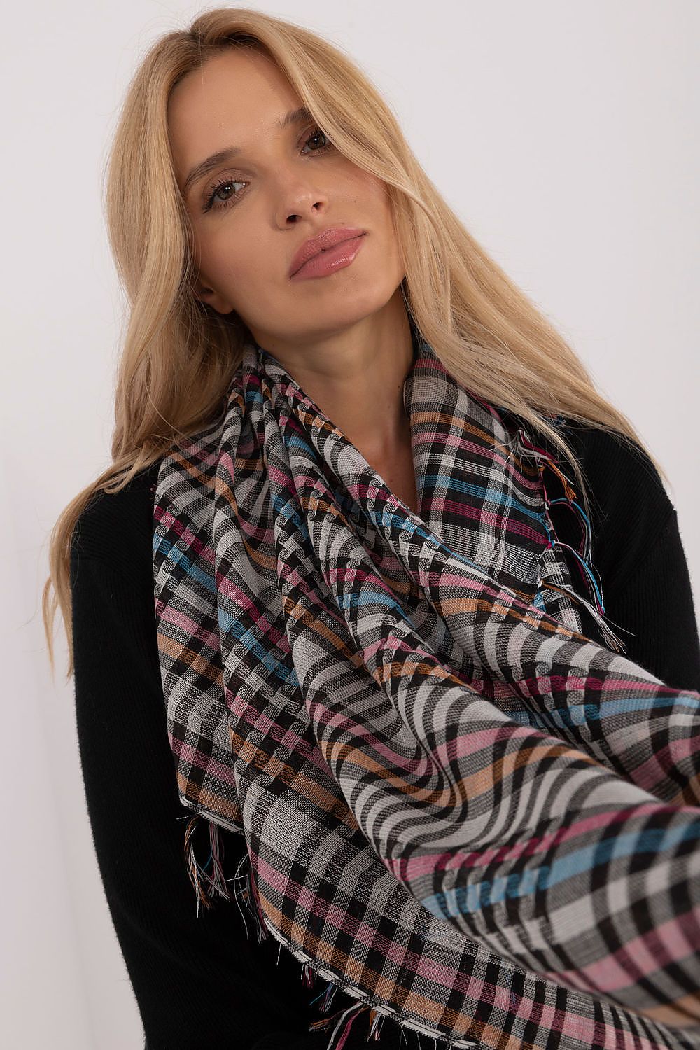 Neckerchief model 208385 AT