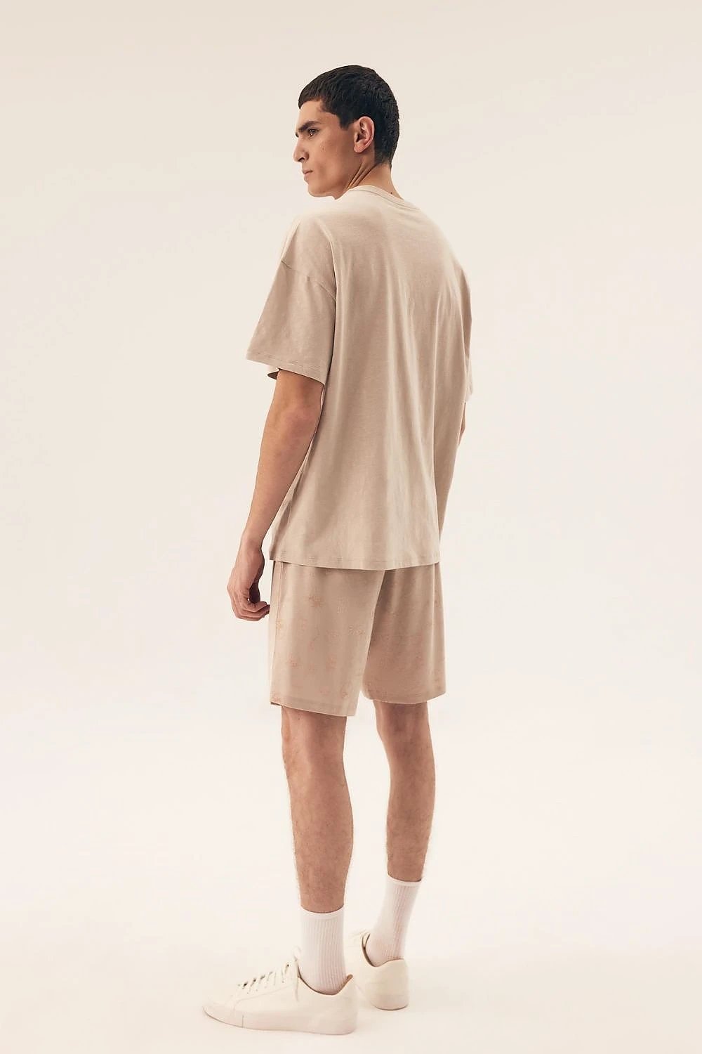 Henderson Comfortable Men's Short-Sleeved Pajamas with Trendy Print - Ideal for Warm Nights by Henderson