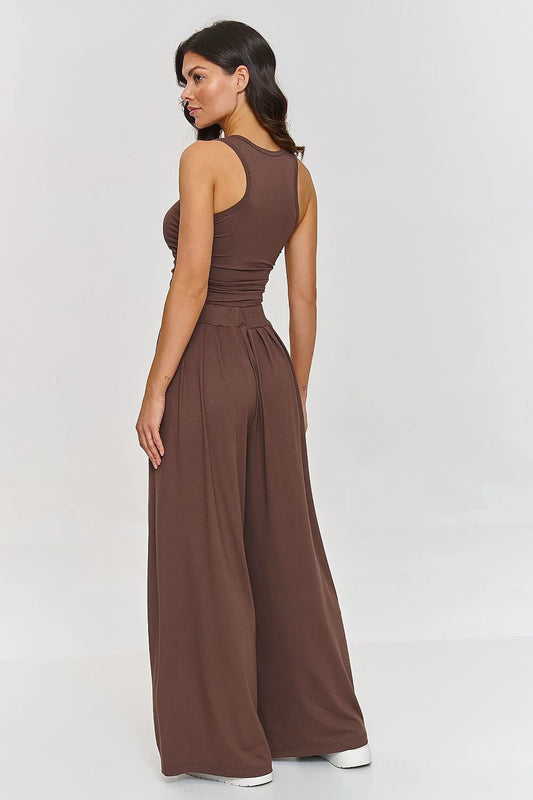 Makadamia Women's Set - Comfortable and Elegant with Ruches, High-Waisted Trousers, and Breathable Viscose by Makadamia