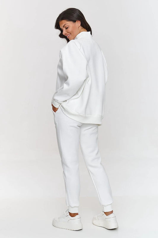 Makadamia Set Makadamia - Comfortable Versatile Women's Pants with Snap Blouse and Loose Fit by Makadamia