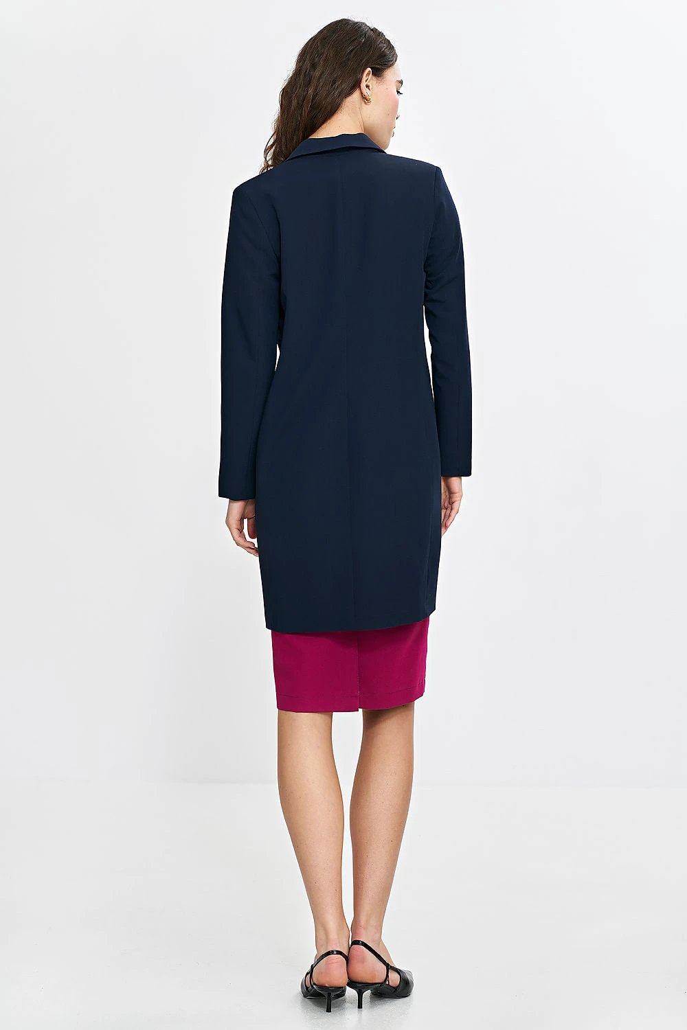 Nife Women's Elegant Knee-Length Blazer - Stylish Loose Cut with Comfortable Lining and Timeless Design by Nife