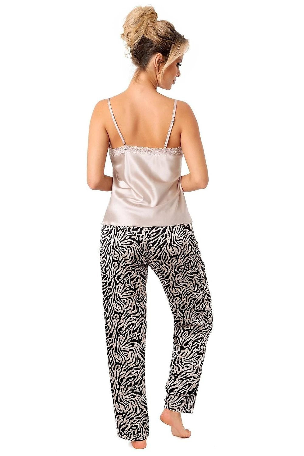 Donna Pyjama Model 215548 - Comfortable Women's Pajamas with Lace and V-Neckline by Donna