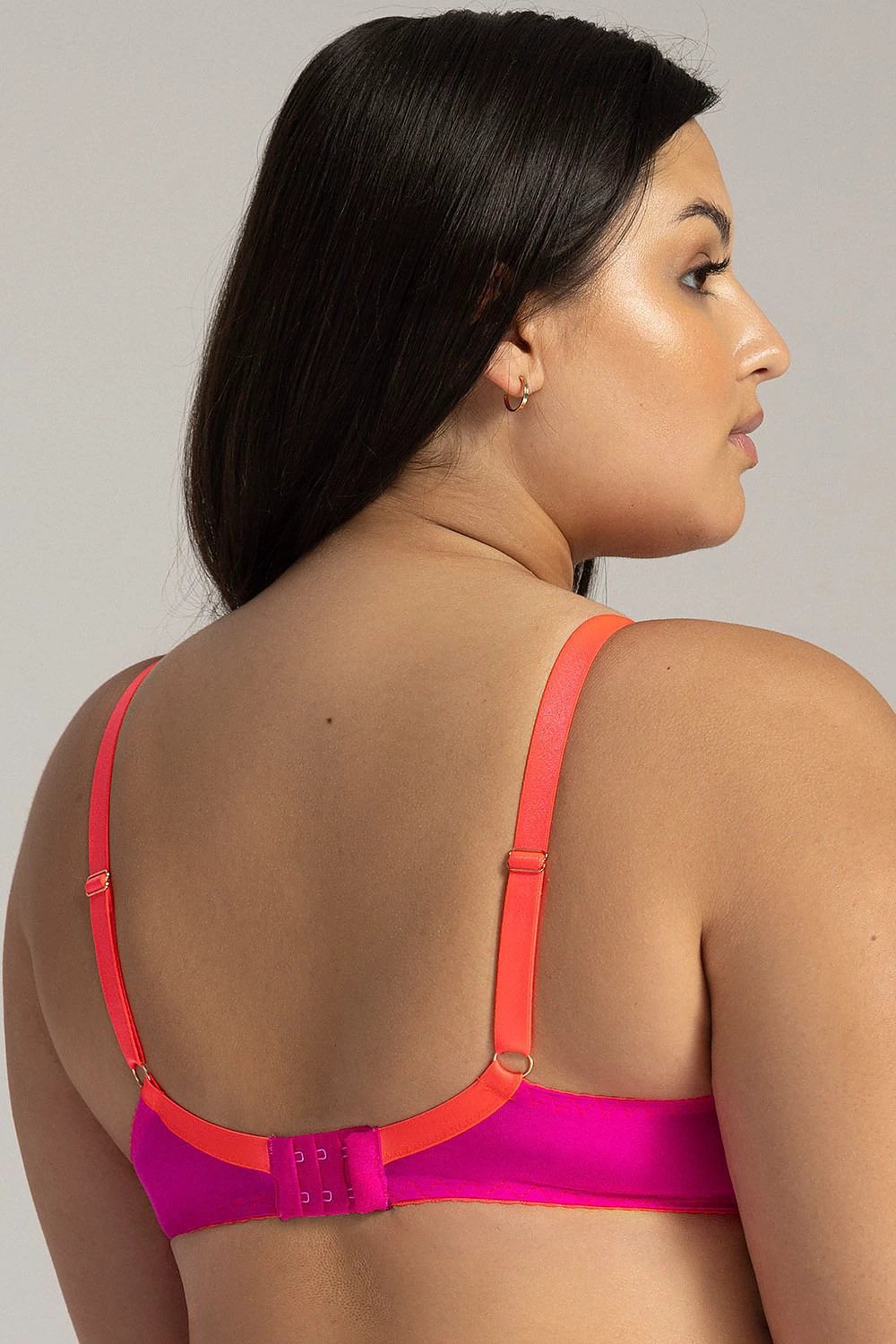 Soft Ava Bra with Underwire - Provides Excellent Support, Comfort, and Natural Shaping for Larger Busts by Ava