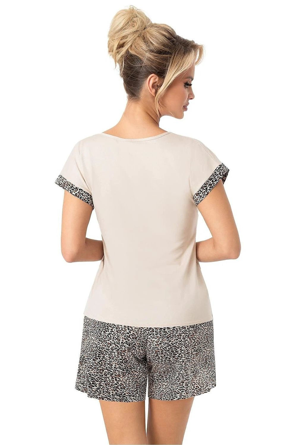Donna Women's Short-Sleeved Pajamas - Comfortable V-Neck Design for Warmer Nights by Donna