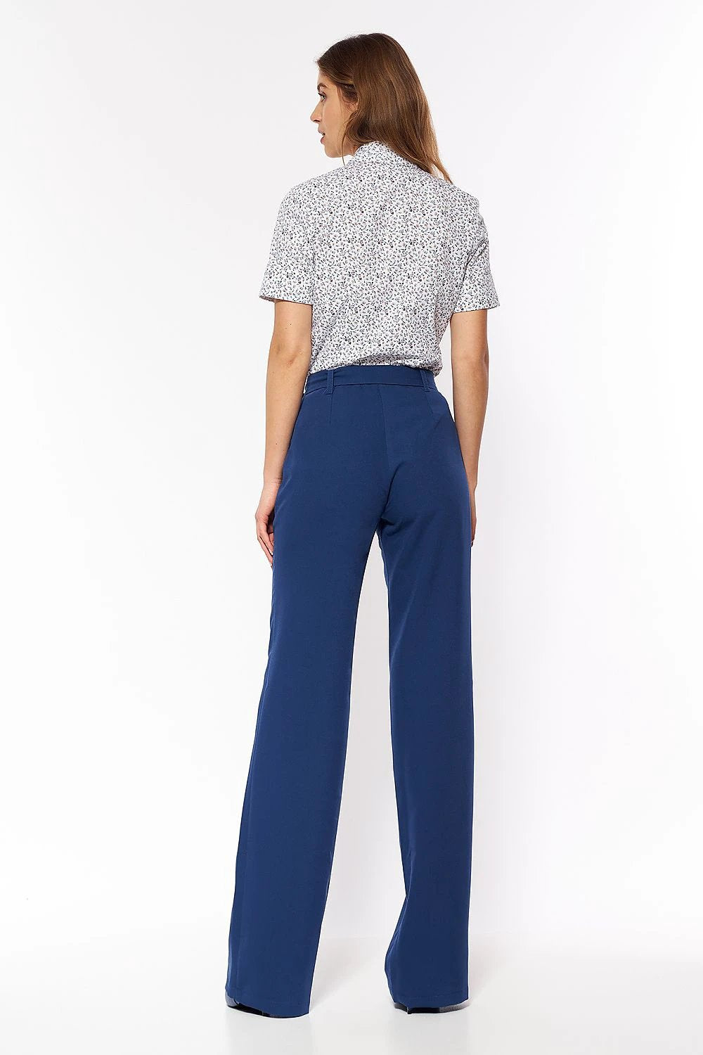 Nife High Waist Flared Trousers - Timeless Style for Slimming and Lengthening Legs by Nife