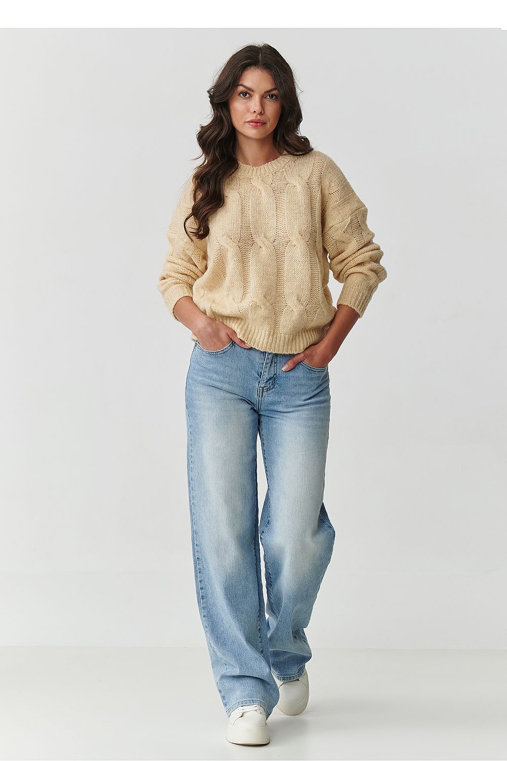 Jumper model 217363 Makadamia
