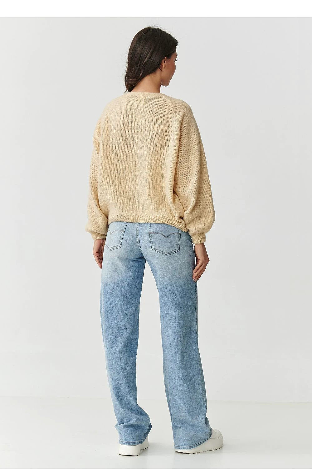 Makadamia Women's Cardigan Makadamia - Soft, Breathable Warmth and Elegant Style for Cooler Days by Makadamia