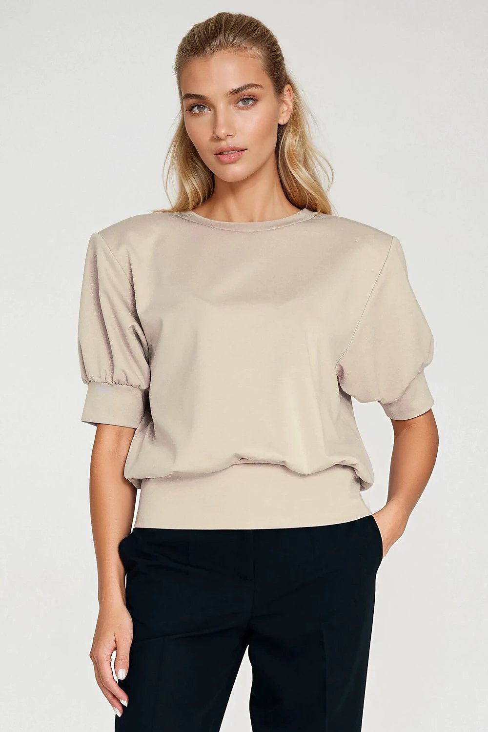 Nife Stylish Women's Oversized Blouse - Featuring Round Neckline and Gathered Short Sleeves for a Light and Girlish Look by Nife