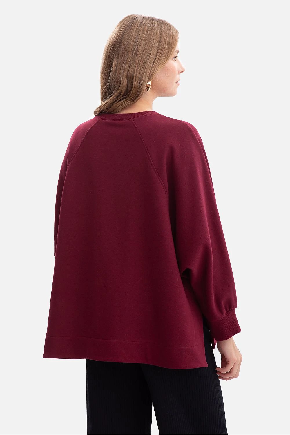 BeWear Oversized Women's Round Neck Sweatshirt - Comfortable, Soft Fabric for Everyday Wear by BeWear