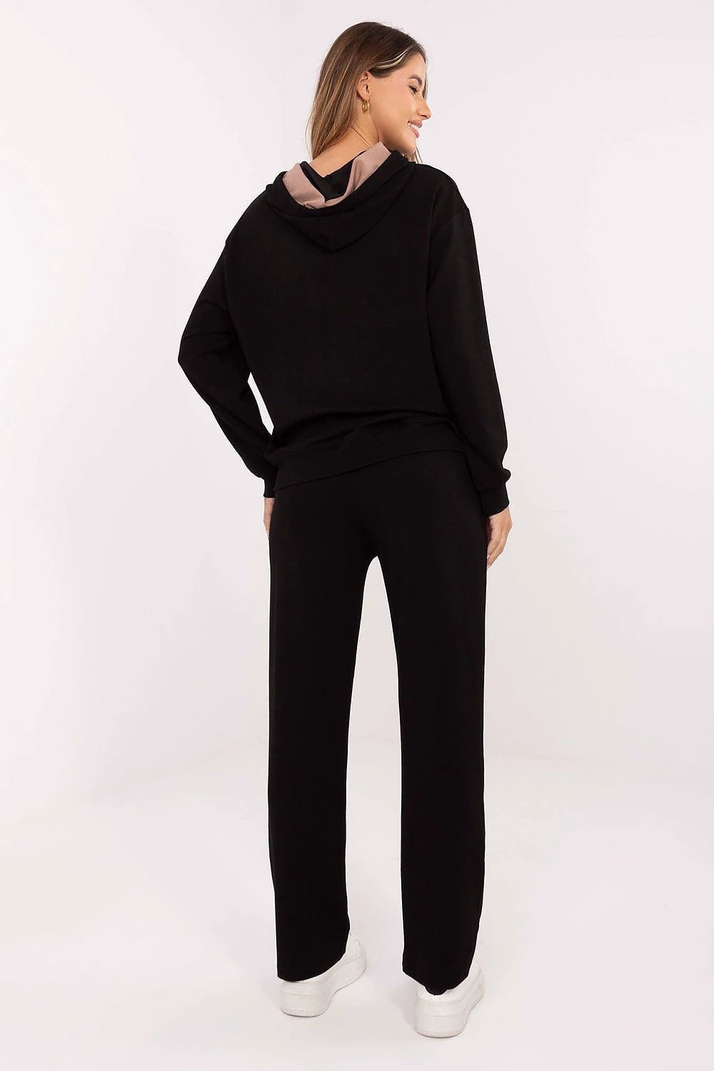 Set Relevance by Relevance