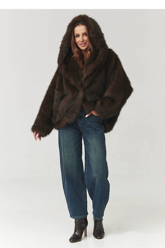 Makadamia Women's Stylish Brown Faux Fur Jacket - Warm Animal-Friendly and Loose Fit for Everyday Wear by Makadamia
