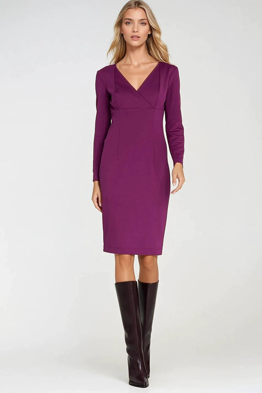 Nife Daydress - Elegant Fitted Knit Dress with V-Neckline, Long Sleeves and Pencil Cut for Silhouette Shaping by Nife