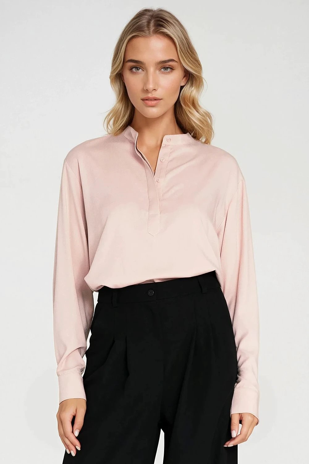 Nife Modern Women's Oversized Blouse - Lightweight Viscose with Polo Neckline for Comfort and Elegance by Nife