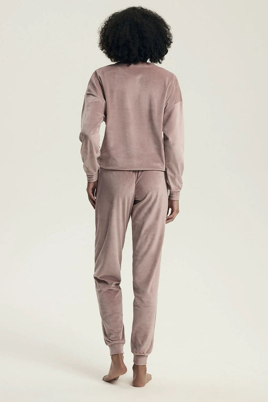 Henderson Comfortable Tracksuit Set - Loose Fit with Ribbed Cuffs and Elastic Waist for Everyday Wear by Henderson