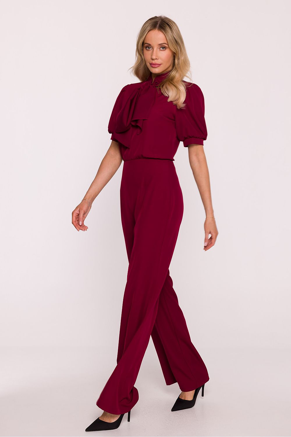 Suit model 219936 Stylove