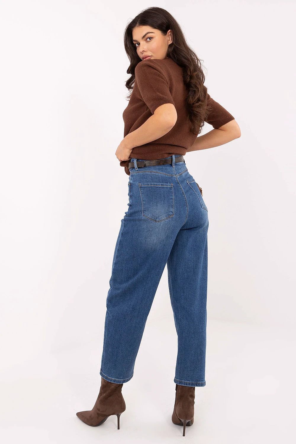 Jeans Factory Women's Balloon Fit High-Waisted Jeans - Comfortable, Stylish and Flexible Design by Factory Price