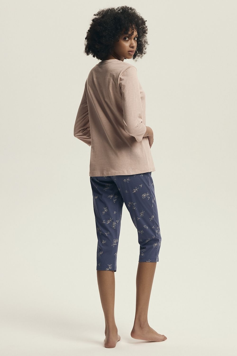 Henderson Women's Pyjama Set - Soft Breathable Fabric for Comfortable Sleep and Style by Henderson