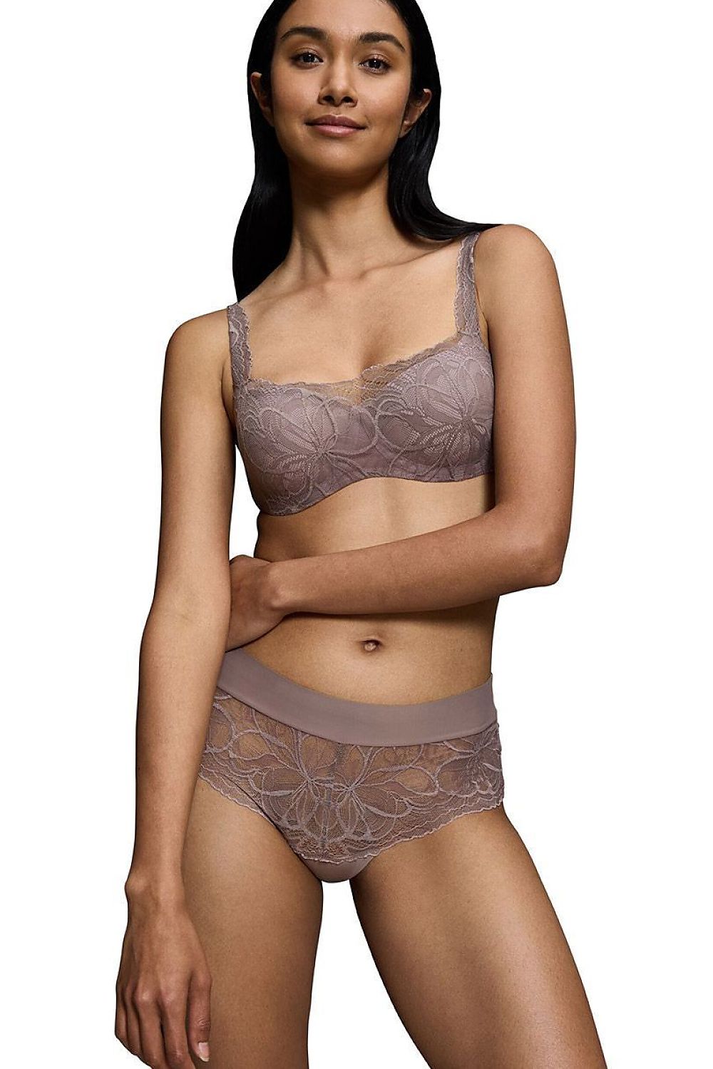 Braceless bra model 230224 Triumph