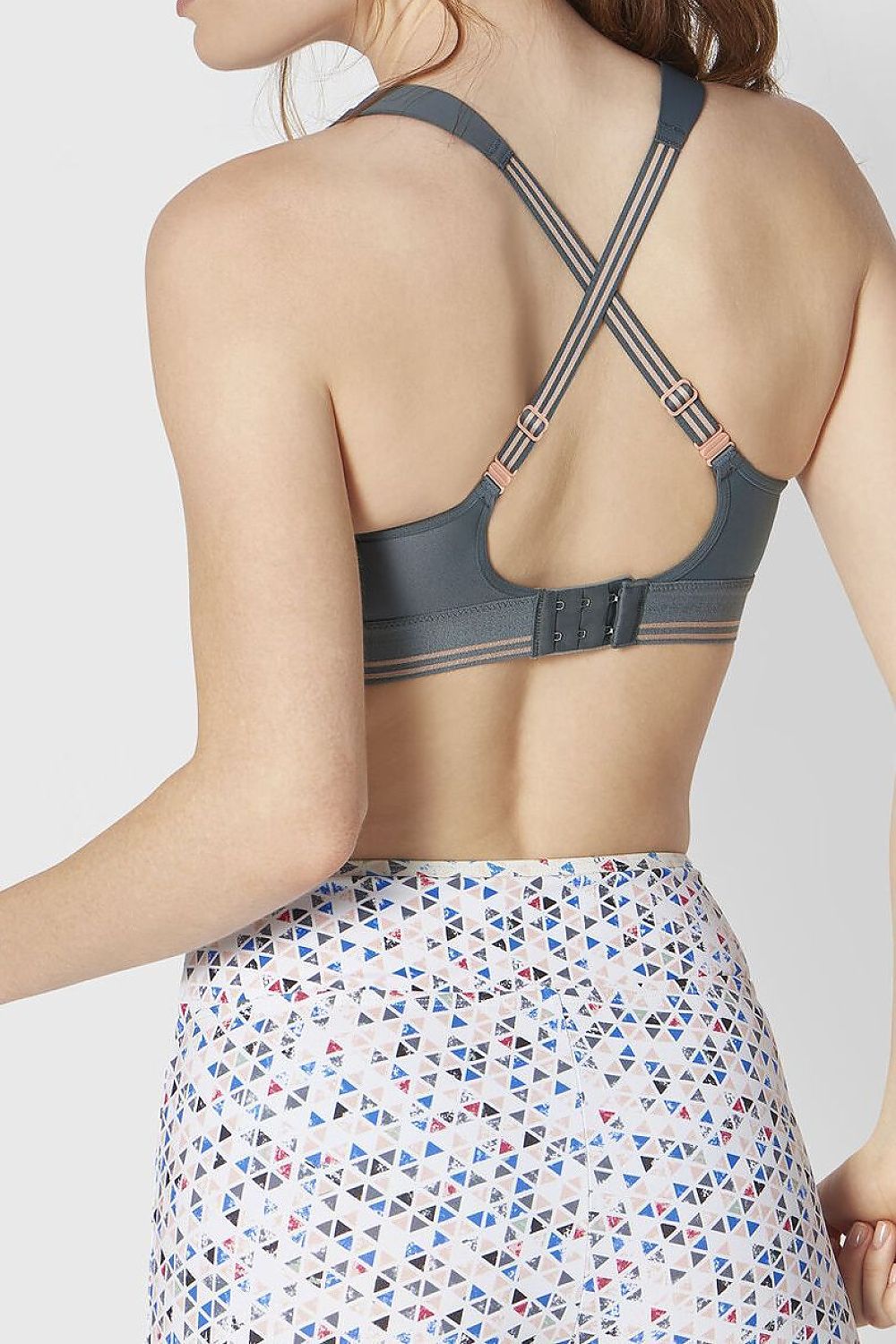 Sports bra model 230283 Triumph