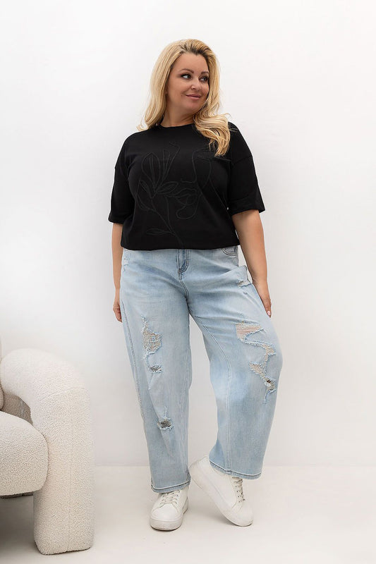 Plus size T-shirt model 230453 Relevance