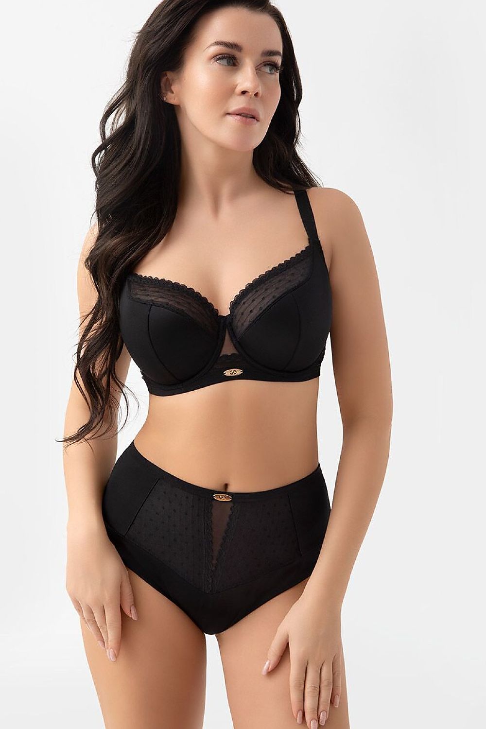 Soft Contour Black Lace Semi-Padded Bra — product photograph