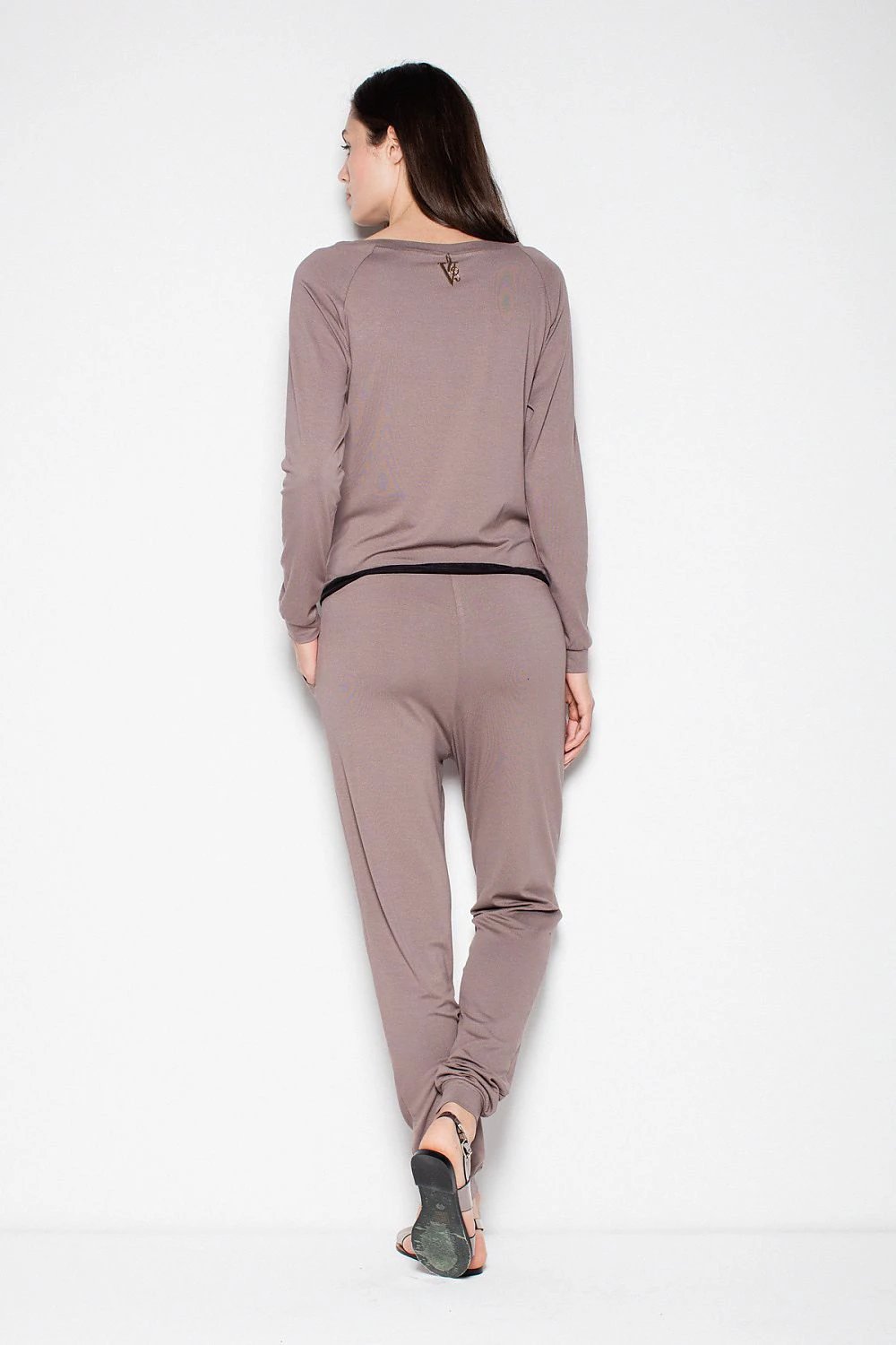 Suit model 77472 Venaton by Venaton