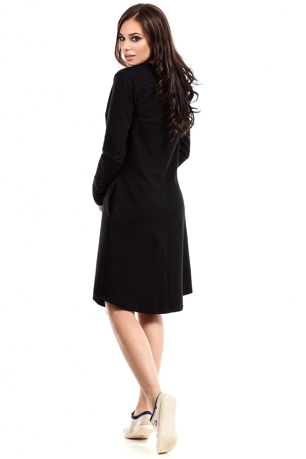 BeWear Daydress 94631 - Women's Comfortable A-Line Sweatshirt Dress with Long Sleeves and Side Pockets by BeWear