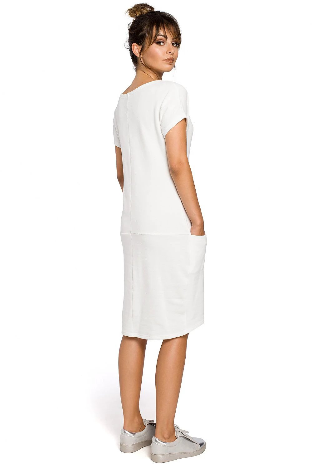 BeWear Daydress 104221 - Comfortable Loose-Fitting Dress with Pockets for Everyday Wear by BeWear