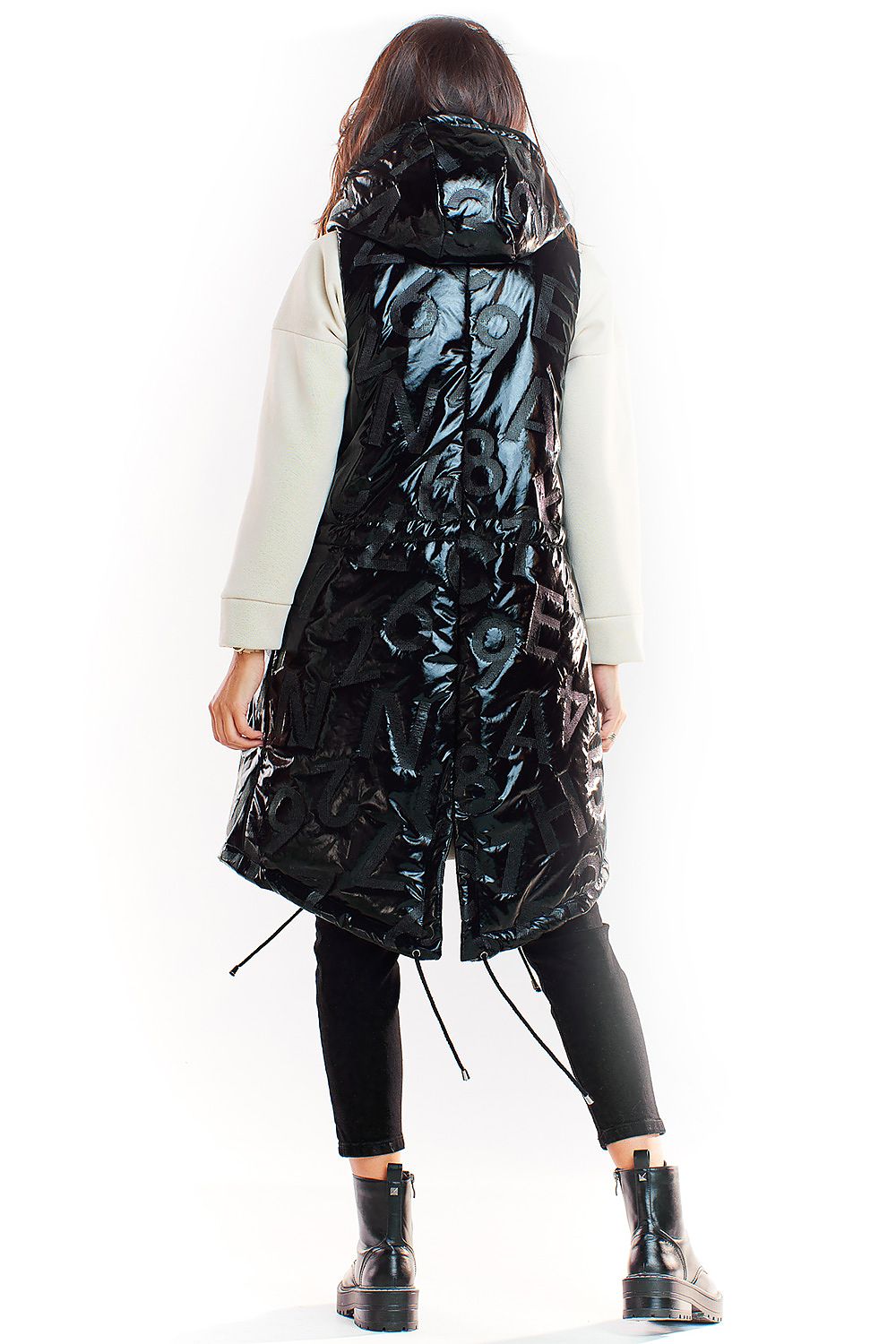 Gilet model 139544 awama by awama