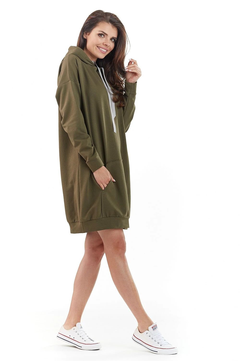 Sweatshirt model 139972 awama by awama
