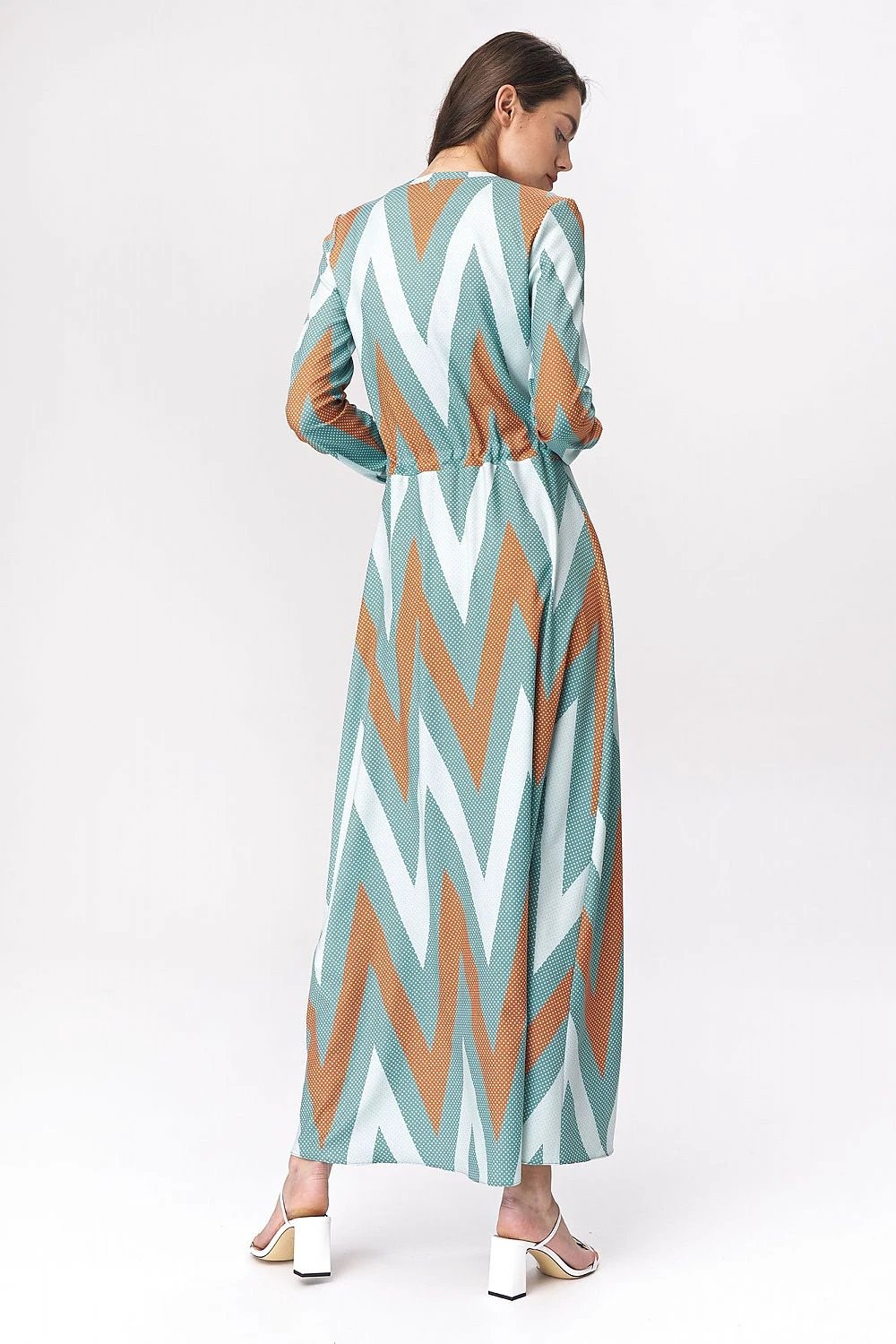Nife Daydress Model 140882 - Turquoise Zigzag Print Maxi Dress for Feminine Boho and Office Wear by Nife