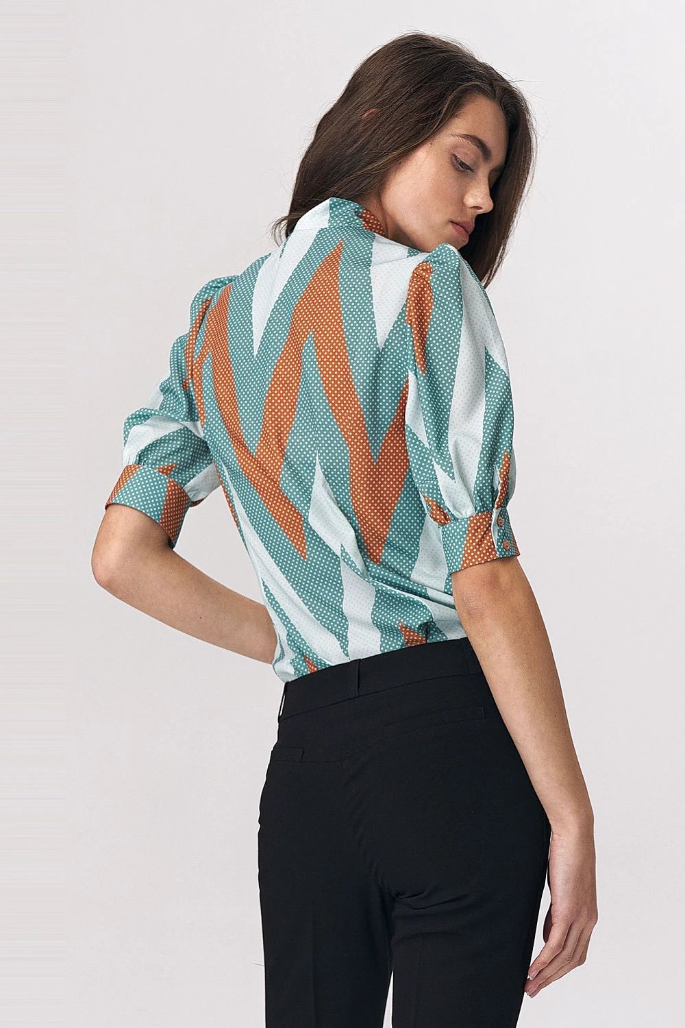 Nife Turquoise Blouse Model 141291 - Zigzag Print, Tie Neckline and Bustier Sleeves for Feminine Office Look by Nife