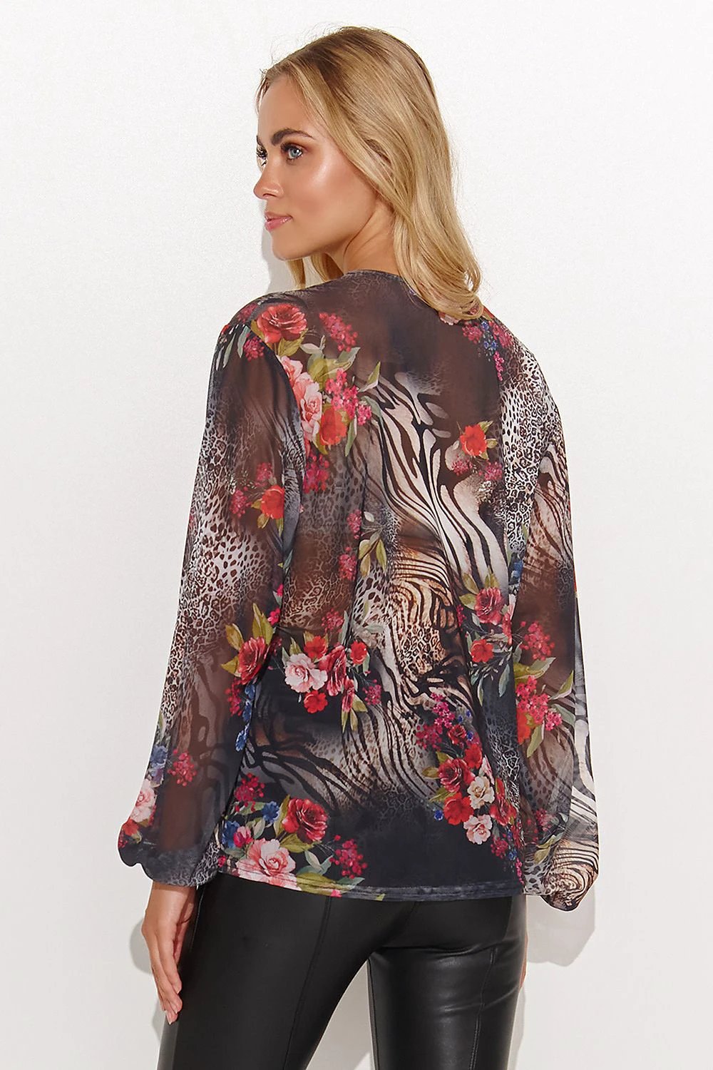 Makadamia Blouse Makadamia - Women's Multicolor Mesh Blouse with Loose Cut for Casual and Elegant Wear by Makadamia