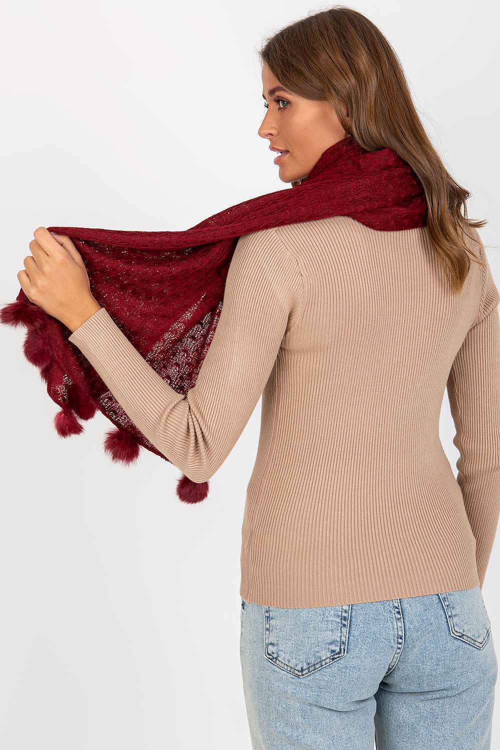 Shawl model 185910 AT