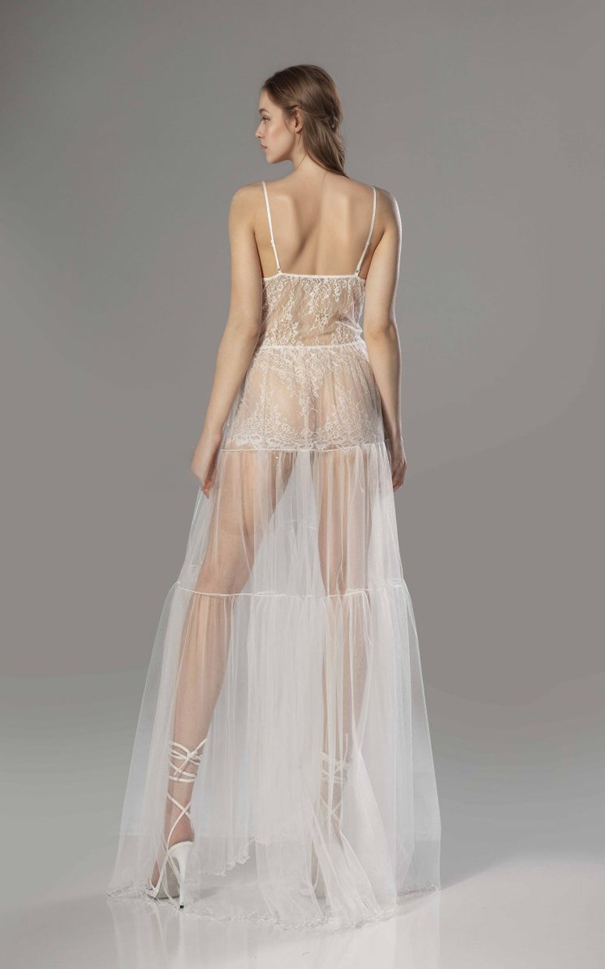 Elowen Veil Lace Puff-Sleeve Long Robe