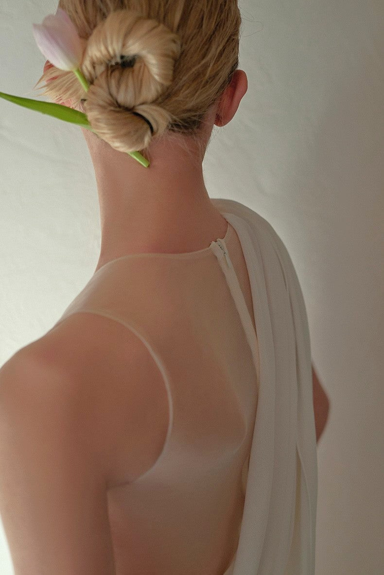 Aurette Line One-Shoulder Satin Wedding Gown
