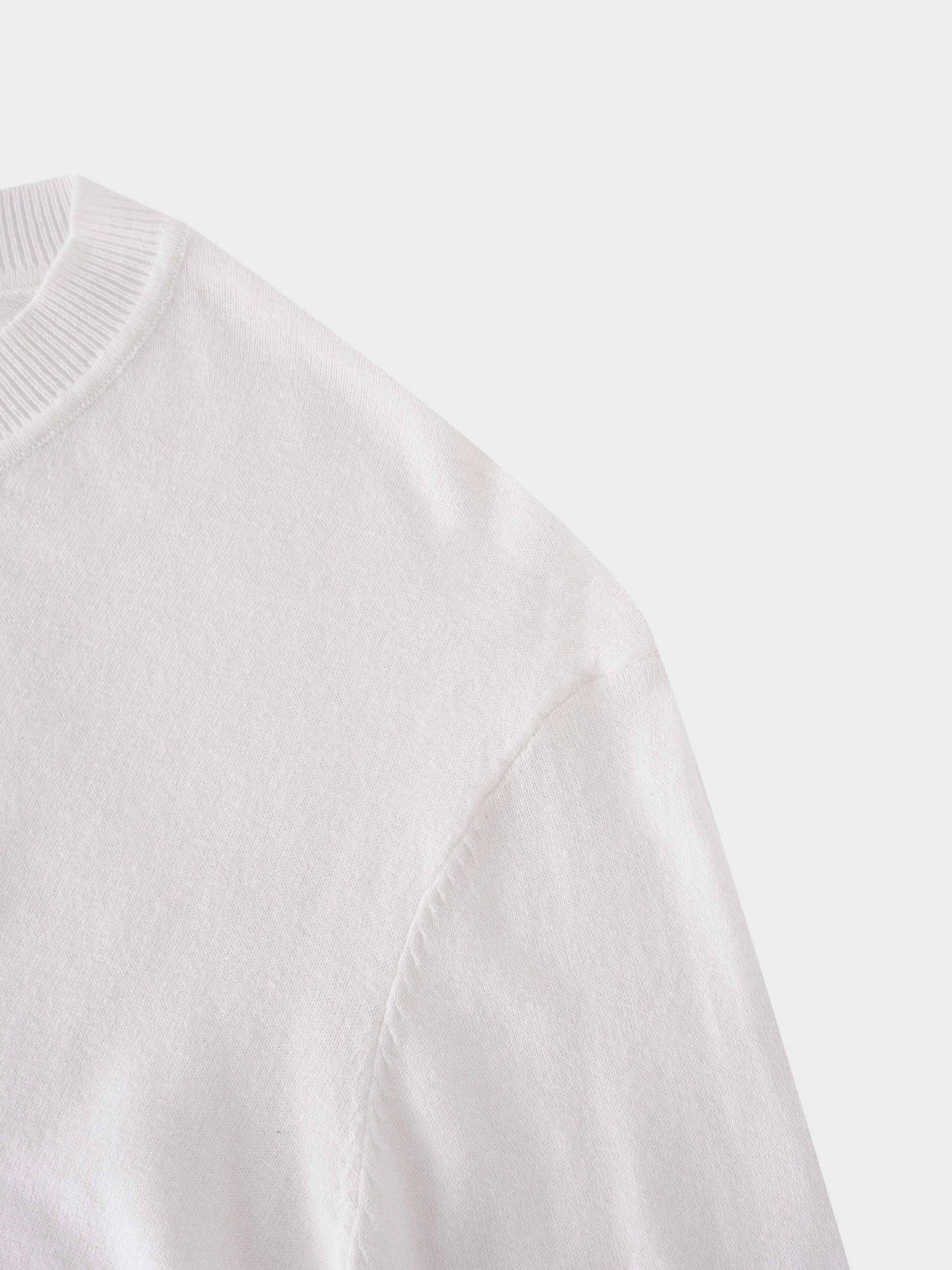 High V Lightweight Sweater-White by MELI