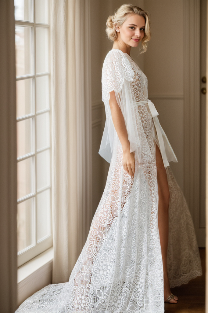 Evangeline Trail Floral-Lace Bridal Robe
