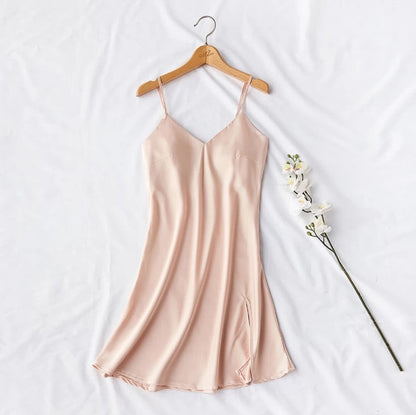 Soline Ease V-Neck Short Slip Nightdress
