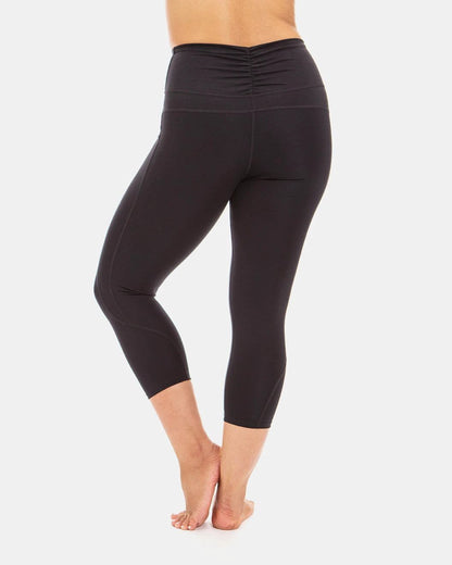 Squeeze Play High-Waist Capri – Booya Black by Handful