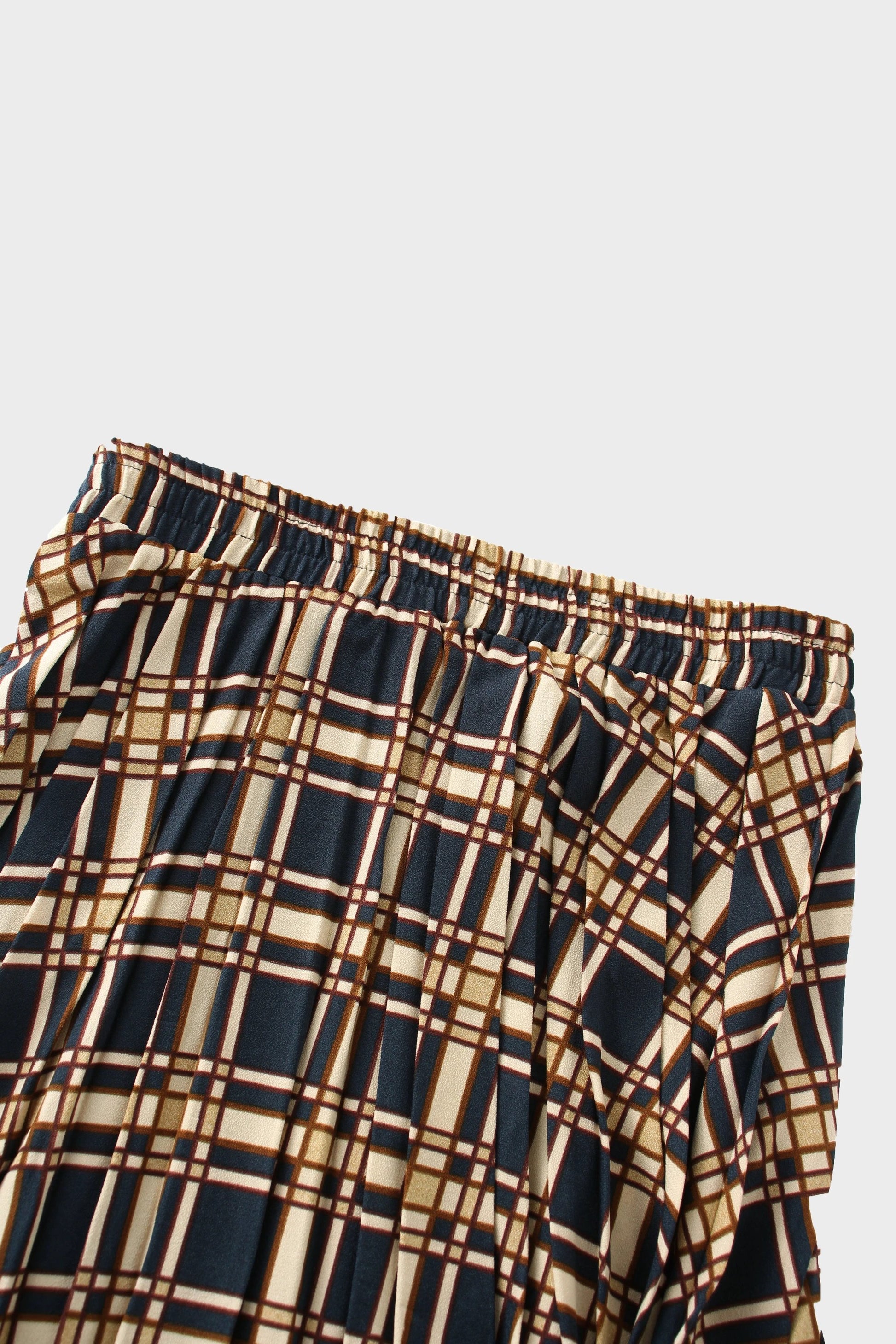 Covered Band Pleated Skirt-Navy Plaid by MIRAGE