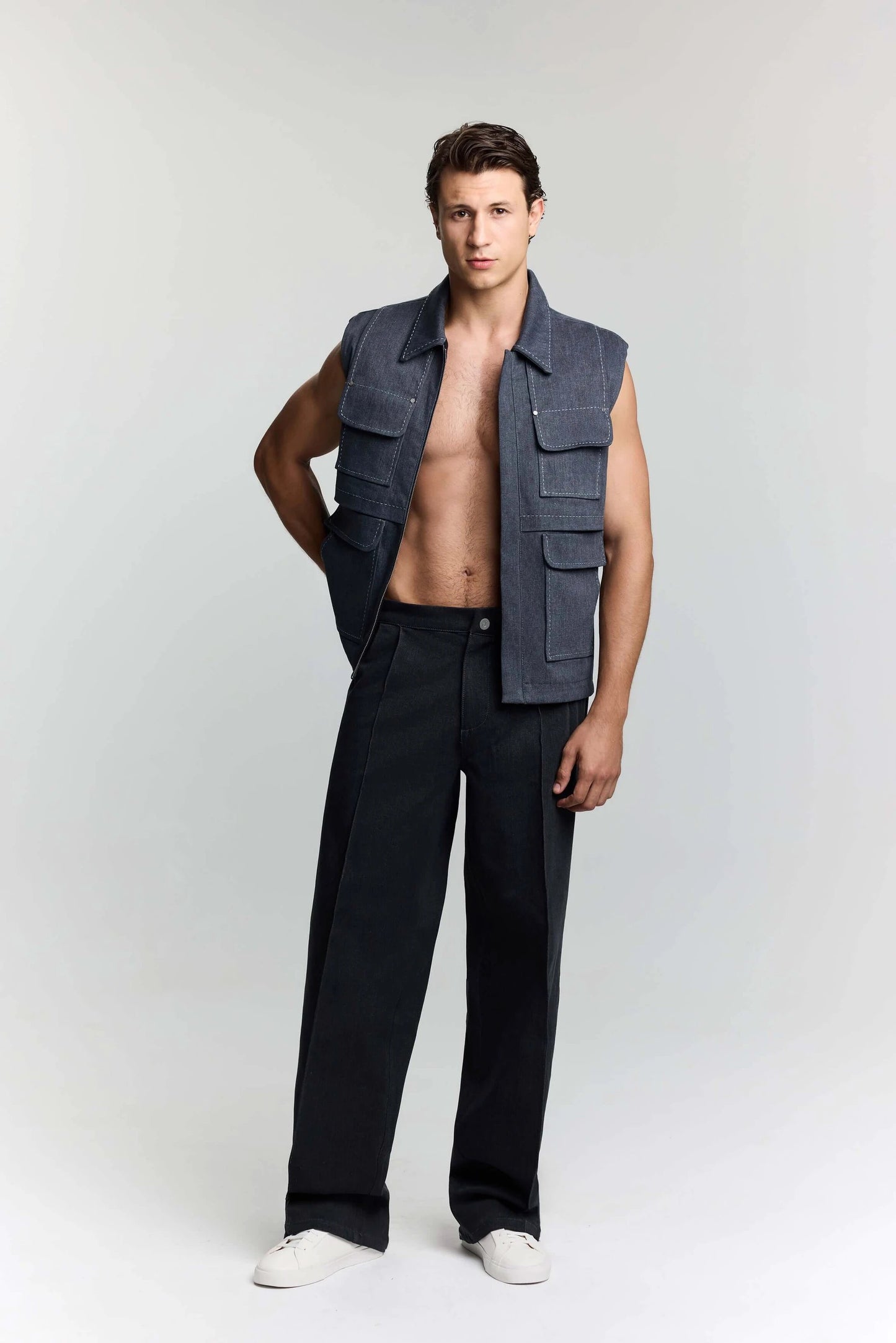 JENDUE Edgar Denim Vest - Men's Sleeveless Utility Jacket by Jendue