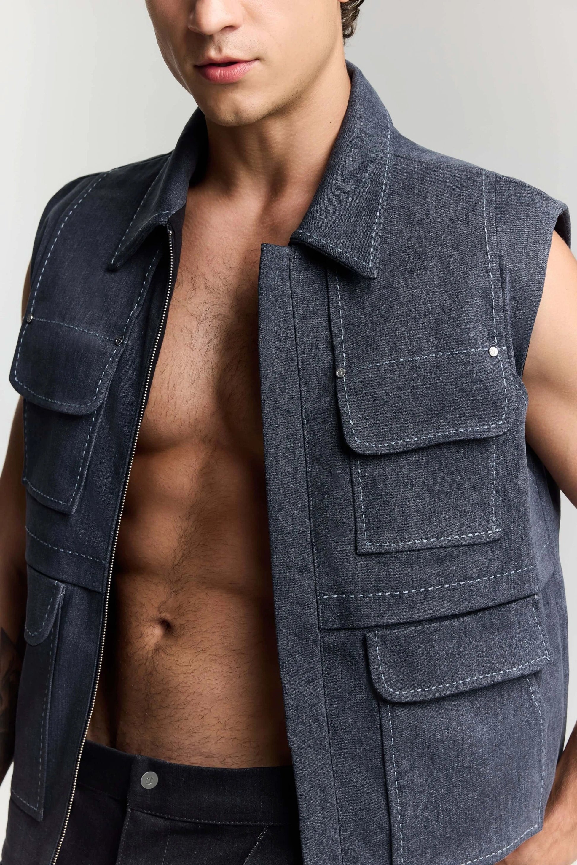 JENDUE Edgar Denim Vest - Men's Sleeveless Utility Jacket by Jendue