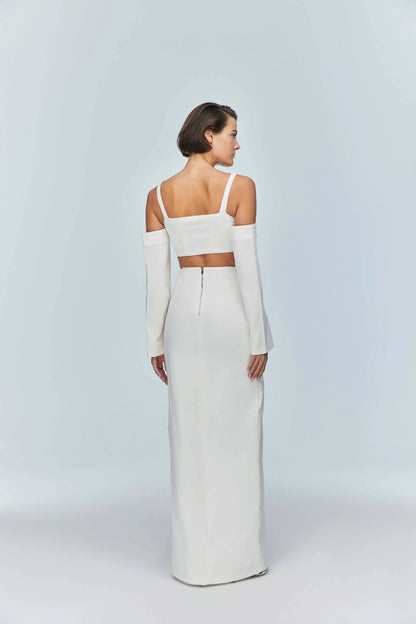 JENDUE Ron Long Sleeve Denim Top - White Off-Shoulder by Jendue